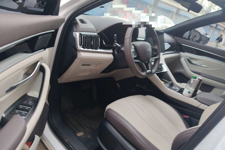 Used BYD Song PLUS New Energy 2025 DM-i Intelligent Driving 112KM Prestige Model Driver Seat