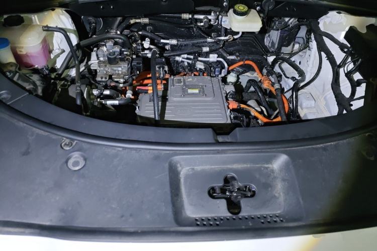 Used BYD Song PLUS New Energy 2025 EV Intelligent Driving Edition 520km Luxury Model Engine Bay