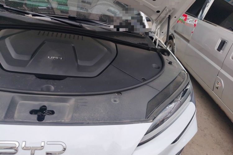 Used BYD Song PLUS New Energy 2025 DM-i Intelligent Driving 112KM Prestige Model Engine Bay Left