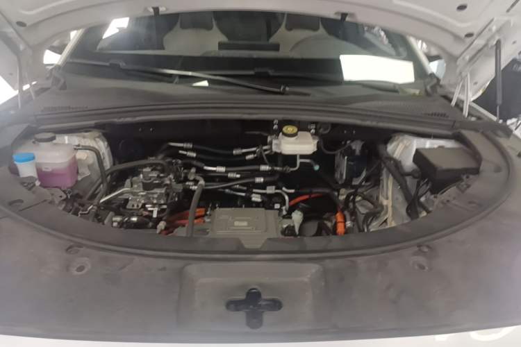 Used BYD Song PLUS New Energy 2025 EV Intelligent Driving Edition 520km Luxury Model Engine Bay