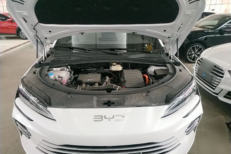 Used BYD Song PLUS New Energy 2025 DM-i Intelligent Driving 112KM Prestige Model Engine Bay