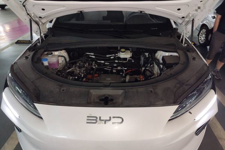 Used BYD Song PLUS New Energy 2025 EV Intelligent Driving Edition 520km Luxury Model Engine Bay