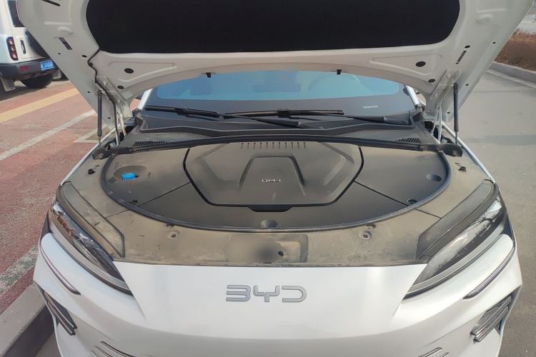 Used BYD Song PLUS New Energy 2025 DM-i 112KM Prestige Model Engine Bay