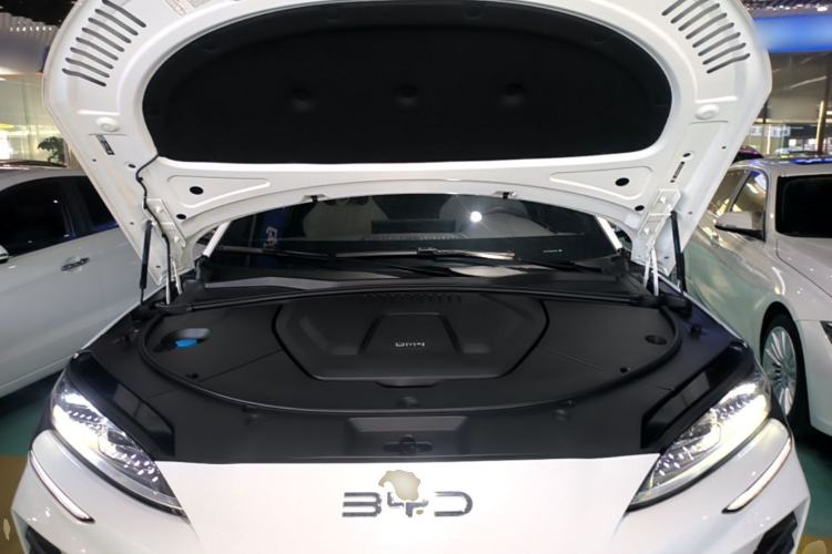 Used BYD Song PLUS New Energy 2025 DM-i 160KM Flagship Model Engine Bay