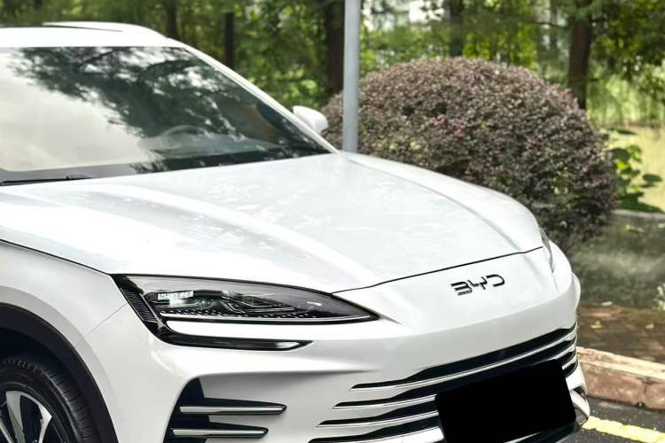Used BYD Song PLUS New Energy 2025 DM-i 160KM Flagship Model Exterior 12