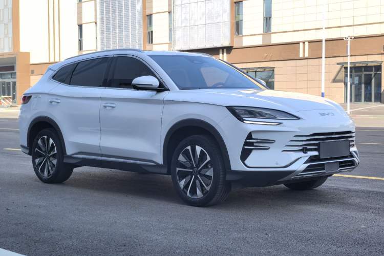 Used BYD Song PLUS New Energy 2025 DM-i 112KM Prestige Model Exterior 2