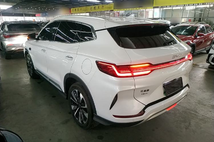 Used BYD Song PLUS New Energy 2025 DM-i Intelligent Driving 112KM Prestige Model Exterior 2
