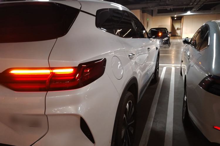 Used BYD Song PLUS New Energy 2025 EV Intelligent Driving Edition 520km Luxury Model Exterior 3