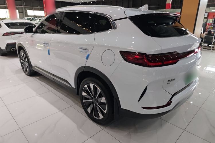 Used BYD Song PLUS New Energy 2025 EV 520km Luxury Version Exterior 6