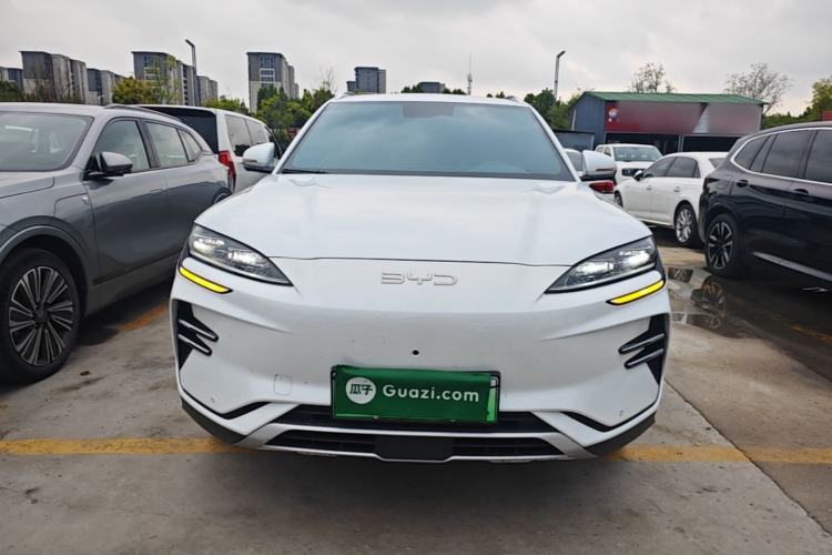 Used BYD Song PLUS New Energy 2025 EV 520km Luxury Version Front
