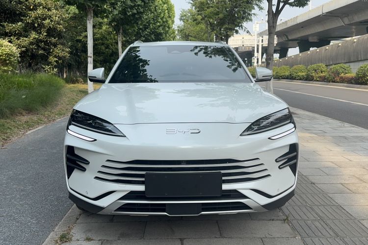 Used BYD Song PLUS New Energy 2025 DM-i 160KM Flagship Model Front