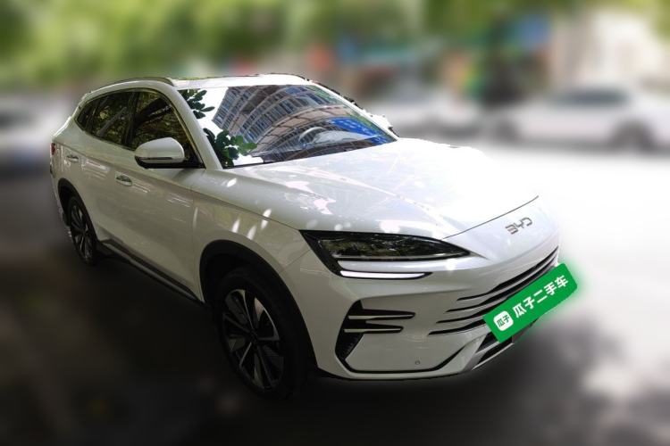 Used BYD Song PLUS New Energy 2025 DM-i 112KM Prestige Model Front Right 45 Deg
