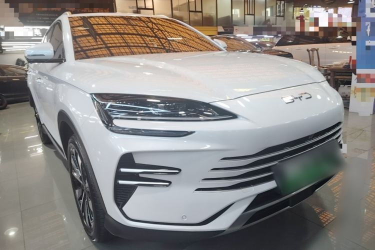 Used BYD Song PLUS New Energy 2025 DM-i 160KM Flagship Model Front Right 45 Deg