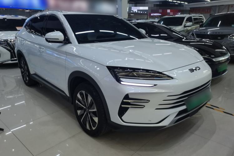 Used BYD Song PLUS New Energy 2025 DM-i 160KM Flagship Model Front Right 45 Deg
