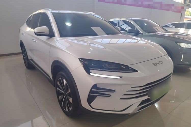 Used BYD Song PLUS New Energy 2025 DM-i 112KM Prestige Model Front Right 45 Deg