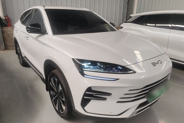 Used BYD Song PLUS New Energy 2025 DM-i 112KM Prestige Model Front Right 45 Deg
