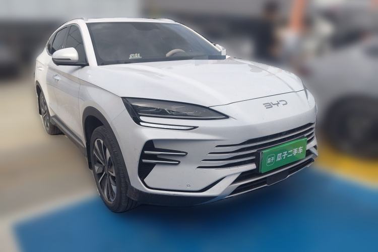 Used BYD Song PLUS New Energy 2025 DM-i 112KM Prestige Model Front Right 45 Deg