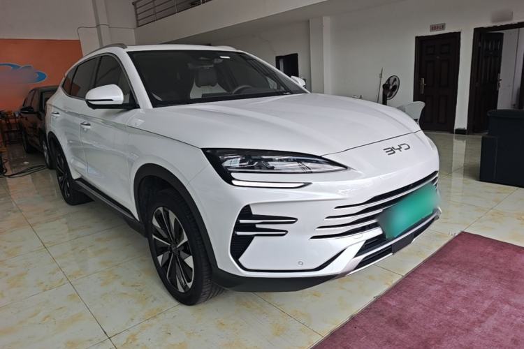 Used BYD Song PLUS New Energy 2025 DM-i 112KM Prestige Model Front Right 45 Deg