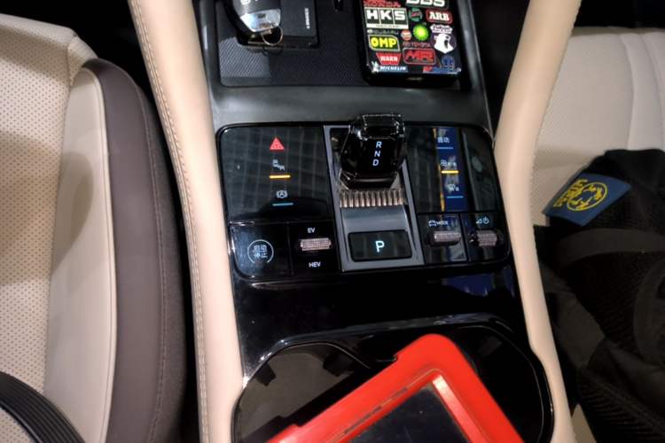 Used BYD Song PLUS New Energy 2025 DM-i 160KM Flagship Model Gear Lever