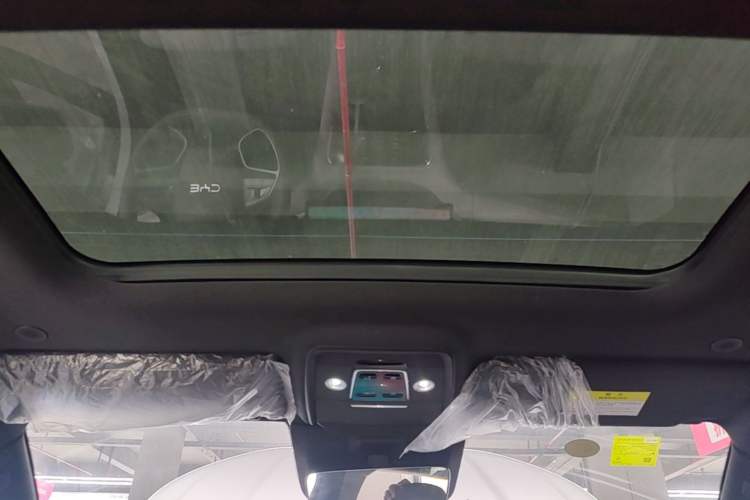 Used BYD Song PLUS New Energy 2025 DM-i Smart Drive 112KM Prestige Model Headliner