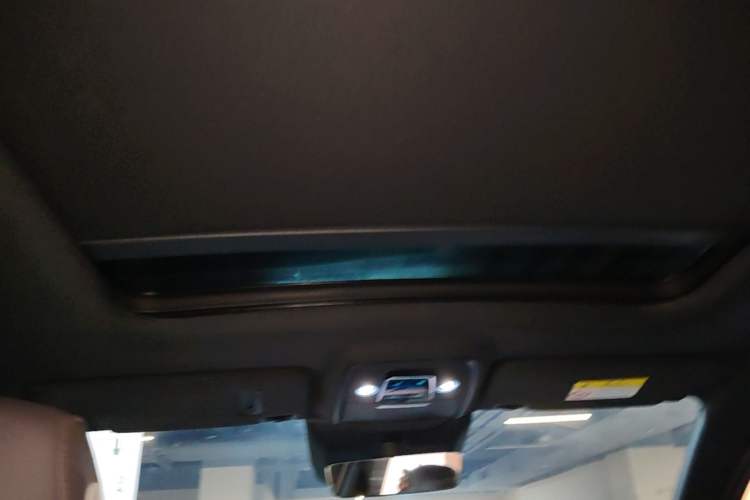 Used BYD Song PLUS New Energy 2025 EV Intelligent Driving Edition 520km Luxury Model Headliner