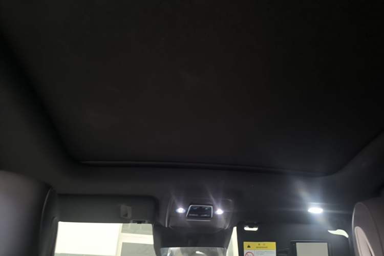 Used BYD Song PLUS New Energy 2025 EV Intelligent Driving Version 520km Premium Model Headliner