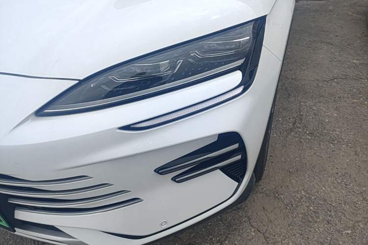 Used BYD Song PLUS New Energy 2025 DM-i 112KM Prestige Model Left Front Headlight