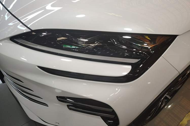 Used BYD Song PLUS New Energy 2025 DM-i 160KM Flagship Model Left Front Headlight