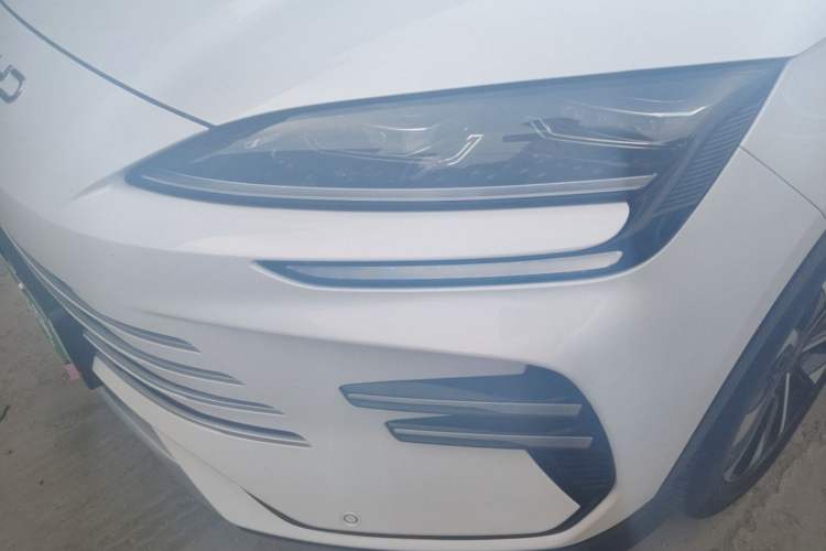 Used BYD Song PLUS New Energy 2025 DM-i 112KM Prestige Model Left Front Headlight