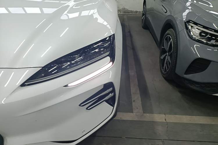 Used BYD Song PLUS New Energy 2025 EV 520km Luxury Version Left Front Headlight
