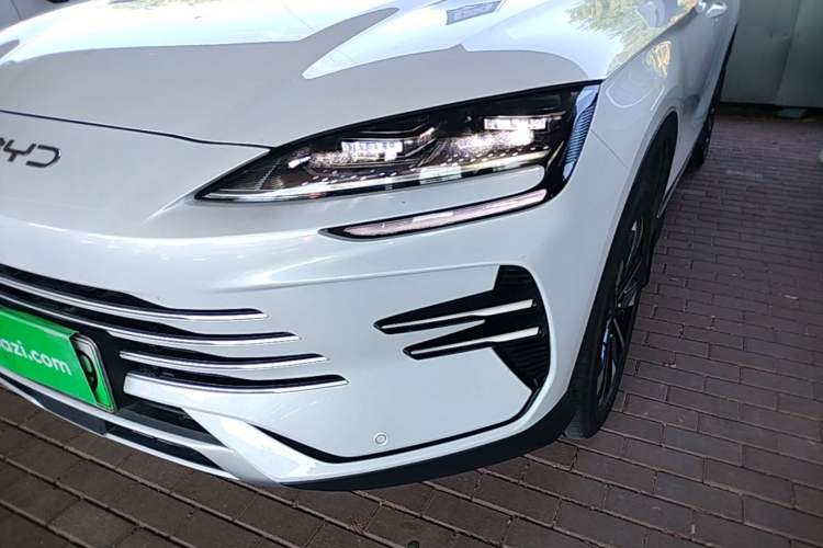 Used BYD Song PLUS New Energy 2025 DM-i 112KM Prestige Model Left Front Headlight