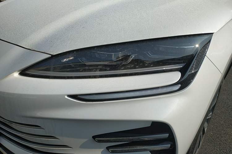 Used BYD Song PLUS New Energy 2025 DM-i 112KM Prestige Model Left Front Headlight