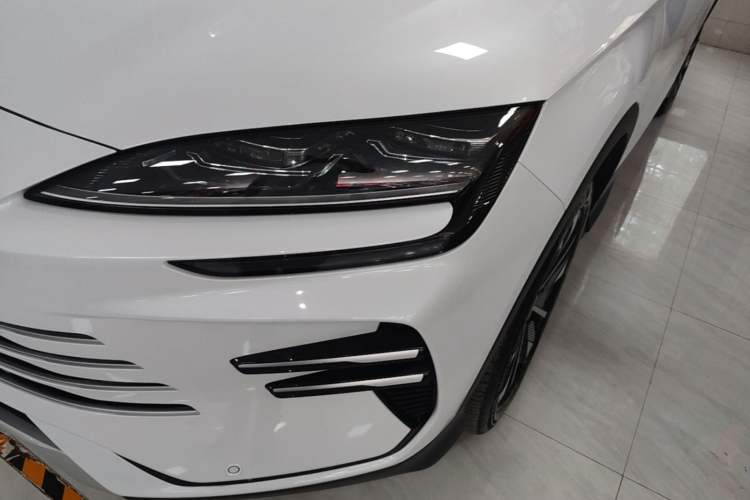 Used BYD Song PLUS New Energy 2025 DM-i 112KM Prestige Model Left Front Headlight