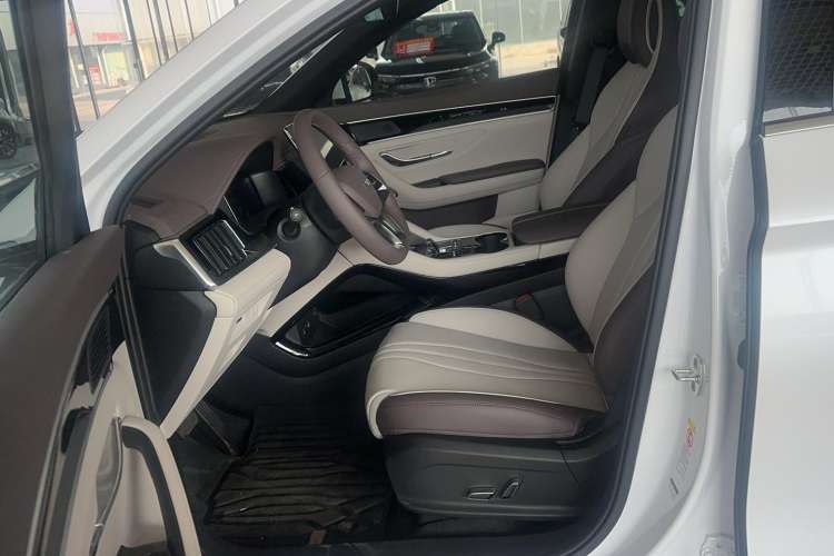 Used BYD Song PLUS New Energy 2025 DM-i 112KM Prestige Model Left Front Seat