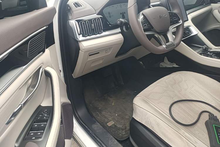 Used BYD Song PLUS New Energy 2025 DM-i 112KM Prestige Model Left Front Seat