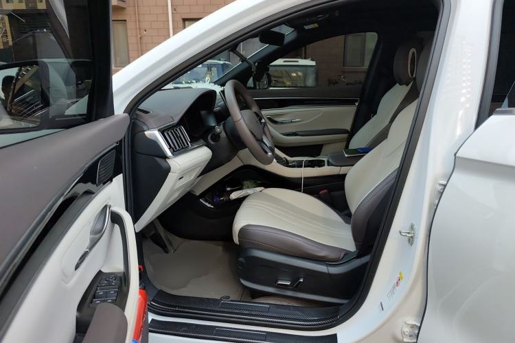Used BYD Song PLUS New Energy 2025 DM-i 112KM Prestige Model Left Front Seat