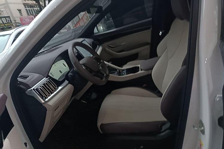 Used BYD Song PLUS New Energy 2025 DM-i 112KM Prestige Model Left Front Seat