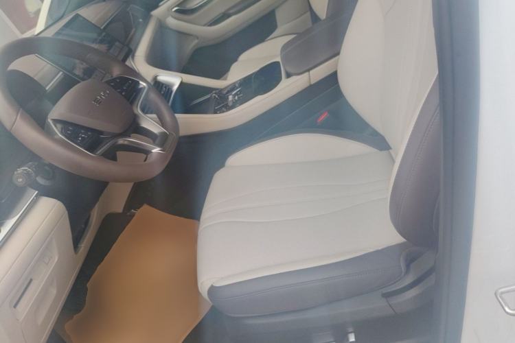 Used BYD Song PLUS New Energy 2025 DM-i 112KM Prestige Model Left Front Seat