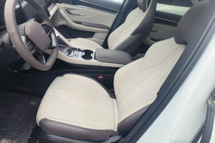 Used BYD Song PLUS New Energy 2025 EV Intelligent Driving Edition 520km Luxury Model Left Front Seat