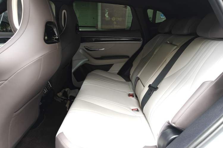 Used BYD Song PLUS New Energy 2025 DM-i 112KM Prestige Model Left Rear Seat