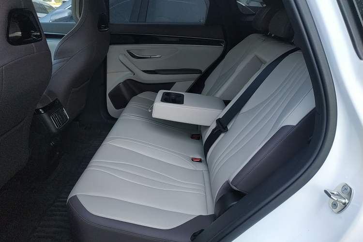 Used BYD Song PLUS New Energy 2025 DM-i 112KM Prestige Model Left Rear Seat