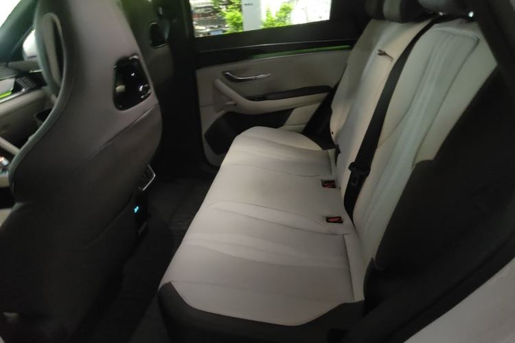 Used BYD Song PLUS New Energy 2025 EV Smart Drive Edition 605km Flagship Model Left Rear Seat