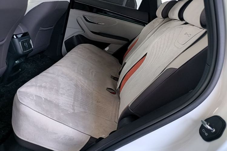 Used BYD Song PLUS New Energy 2025 DM-i 112KM Prestige Model Left Rear Seat