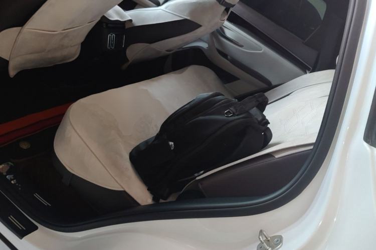 Used BYD Song PLUS New Energy 2025 DM-i Intelligent Driving 112KM Prestige Model Left Rear Seat