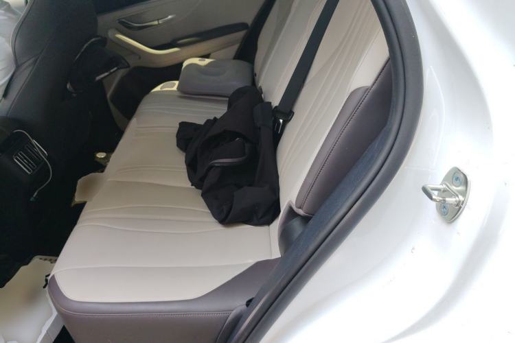 Used BYD Song PLUS New Energy 2025 EV 520km Luxury Version Left Rear Seat