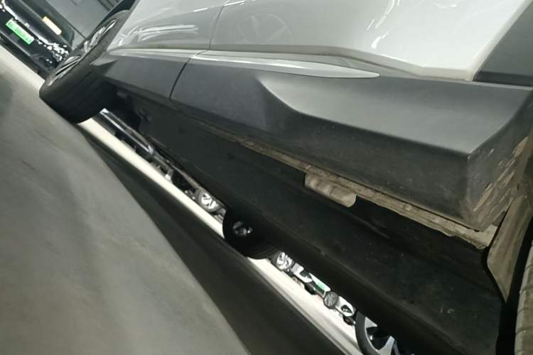Used BYD Song PLUS New Energy 2025 EV 520km Luxury Version Left Side Sill