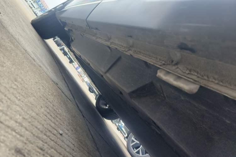 Used BYD Song PLUS New Energy 2025 EV Intelligent Driving Edition 520km Luxury Model Left Side Sill