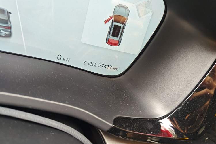 Used BYD Song PLUS New Energy 2025 DM-i 112KM Prestige Model Odometer Close Up