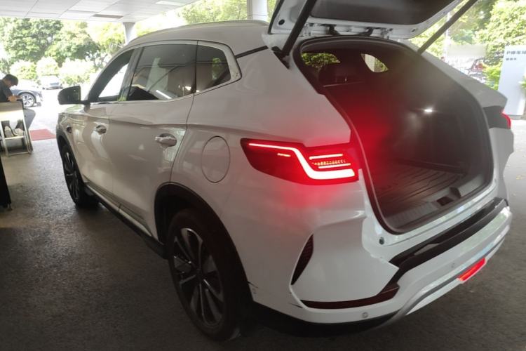 Used BYD Song PLUS New Energy 2025 EV Smart Drive Edition 605km Flagship Model Rear Left 45 Deg