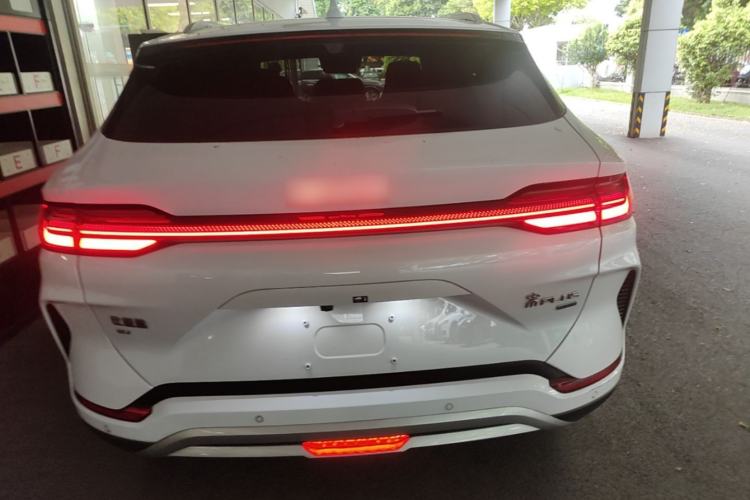 Used BYD Song PLUS New Energy 2025 EV Smart Drive Edition 605km Flagship Model Rear